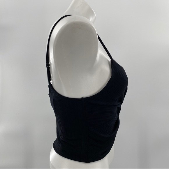 Free People NWT Call It Crop Tank Black Sleeveless Twist Front Crop Top Med New - Picture 5 of 7